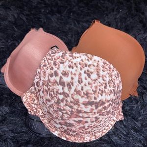 Danskin 3 set Nude Bras
